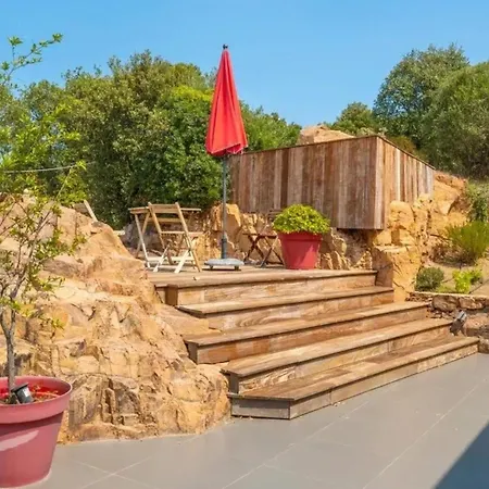 Semesterbostad New Belle Vue, Heated Pool *